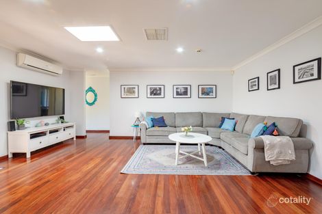 Property photo of 52 Kingsford Way Huntingdale WA 6110