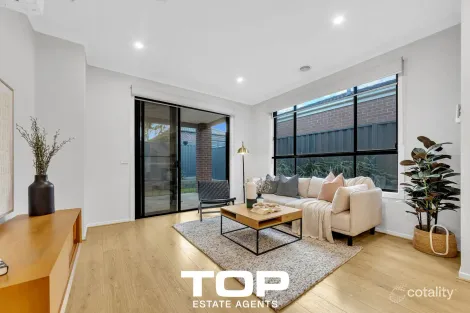 Property photo of 53 Adriatic Circuit Clyde VIC 3978