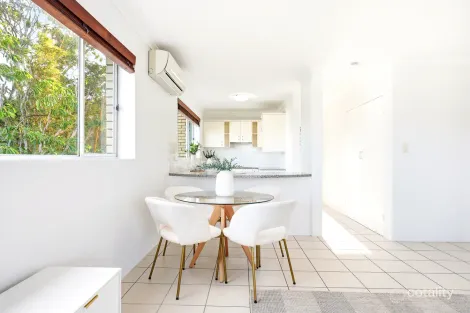 Property photo of 5/9 Eveline Street Margate QLD 4019