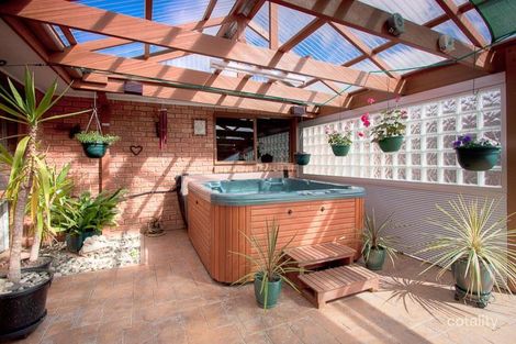 Property photo of 2 Comic Court New Gisborne VIC 3438