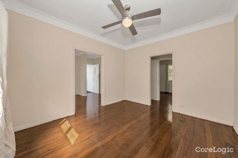 31 Norman Ave, Norman Park, QLD 4170