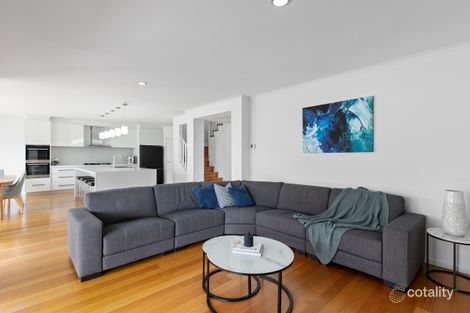 Property photo of 2 Woolart Street Strathmore VIC 3041
