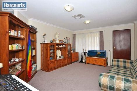 Property photo of 10 Ghost Gum Boulevard Banksia Grove WA 6031