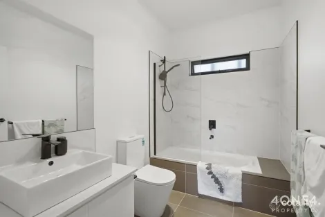 Property photo of 1/40 Emerald Drive Rokeby TAS 7019