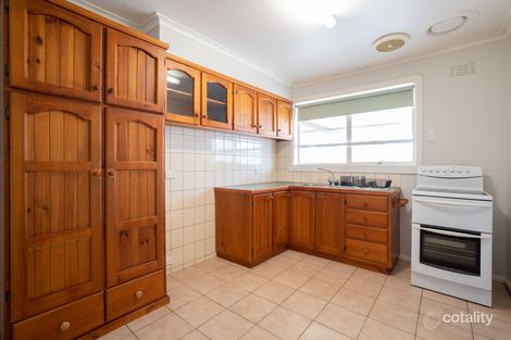 Property photo of 18 Burns Grove Kingsbury VIC 3083