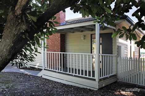 19 Ayres Rd, Healesville, VIC 3777