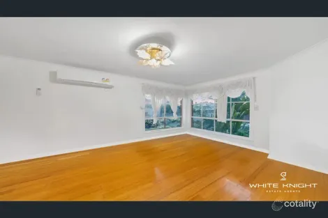 Property photo of 1 Unicorn Way Kings Park VIC 3021