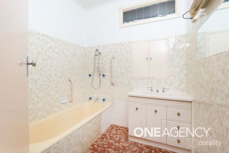 Property photo of 343 Lake Albert Road Kooringal NSW 2650