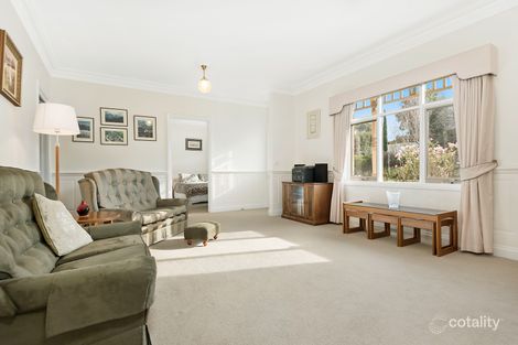 Property photo of 23 Bartram Rise Viewbank VIC 3084