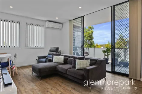11/37 Bradley St, Glenmore Park, NSW 2745