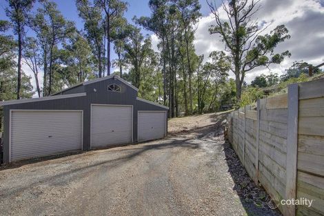 Property photo of 11 Devon Avenue Cockatoo VIC 3781
