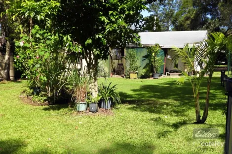 Property photo of 14 Queen Street Gunalda QLD 4570