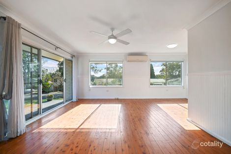 Property photo of 33 Anembo Avenue Summerland Point NSW 2259