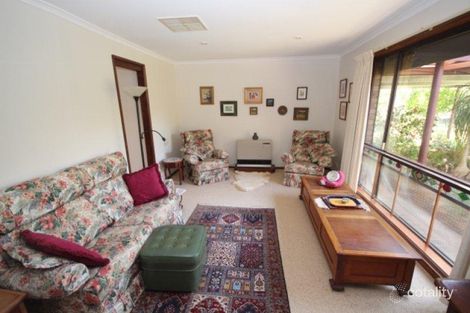 Property photo of 11 Maple Road Lake Albert NSW 2650