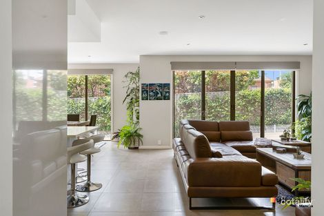 Property photo of 5 Quiros Street Griffith ACT 2603