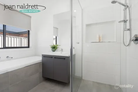 Property photo of 16 Lasilla Place Baranduda VIC 3691