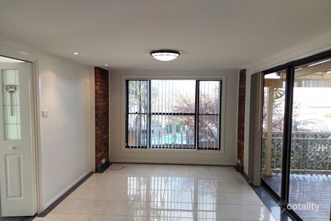 Property photo of 10 Kaleema Crescent Tumut NSW 2720