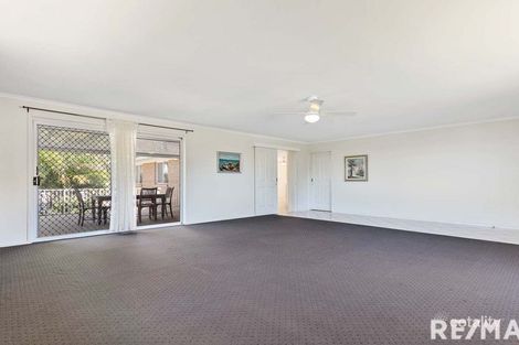 Property photo of 37 Crawford Drive Dundowran QLD 4655