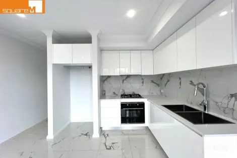 Property photo of 11 Mentha Place Macquarie Fields NSW 2564