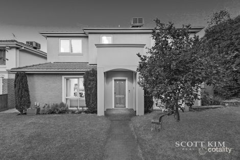 Property photo of 350 Gallaghers Road Glen Waverley VIC 3150