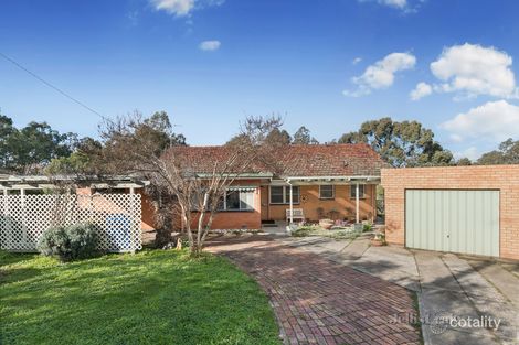 8 Douglas Cres, Castlemaine, VIC 3450