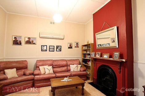 Property photo of 5 Whitburn Street Greta NSW 2334