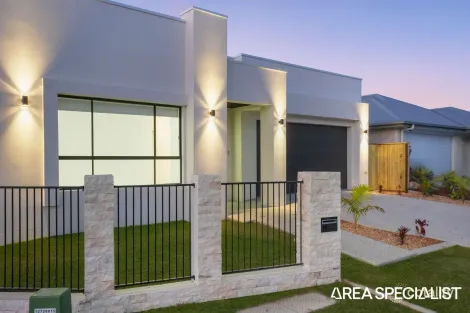 Property photo of 7 Edge Drive Yarrabilba QLD 4207