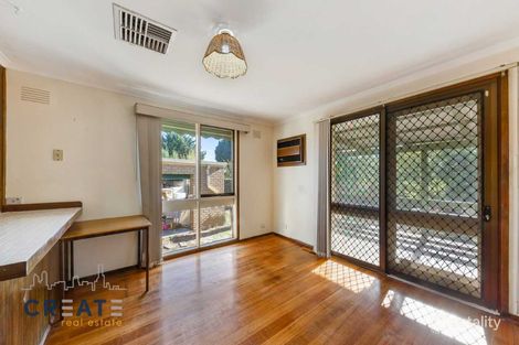 Property photo of 6 Winslow Crescent Deer Park VIC 3023