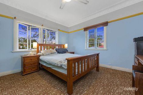 Property photo of 35 Bega Street Grange QLD 4051