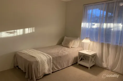 Property photo of 10/7 Park Road Midvale WA 6056