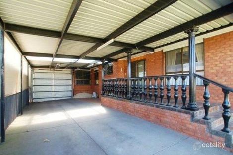 Property photo of 3 Kim Close Meadow Heights VIC 3048