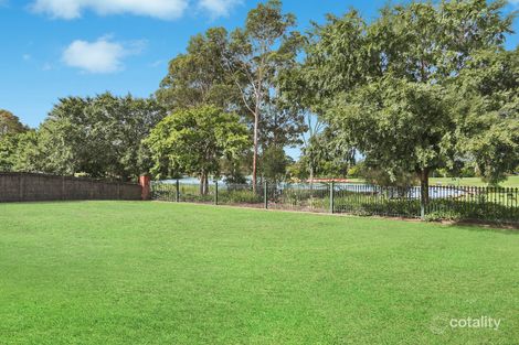 Property photo of 5 Valleyfield Court Wattle Grove NSW 2173