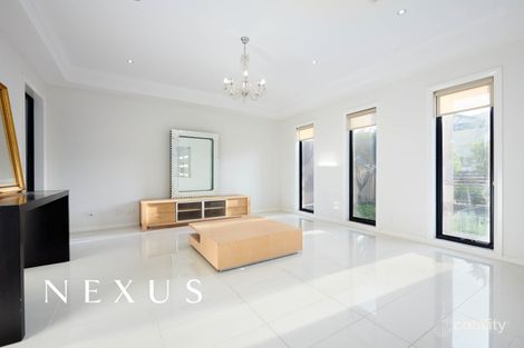 Property photo of 17 Sapphire Place Springvale VIC 3171