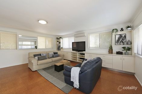 Property photo of 4 Shailers Circuit Thabeban QLD 4670