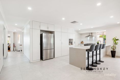 Property photo of 6 The Cove Canning Vale WA 6155