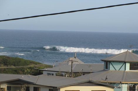 Property photo of 28 Marlin Street Smiths Beach VIC 3922
