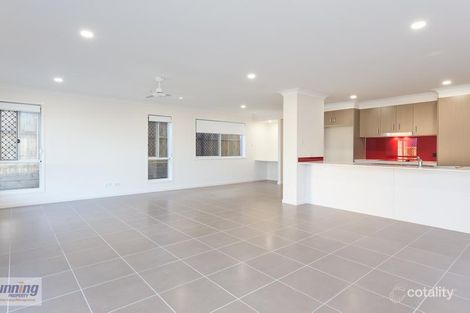 Property photo of 54 Daydream Crescent Springfield Lakes QLD 4300