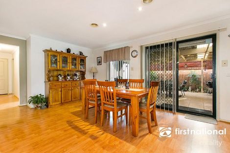 Property photo of 20 Ironbark Close Hampton Park VIC 3976
