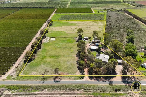 208 School Rd, Beverford, VIC 3590