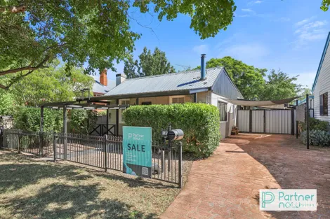 16 North St, North Tamworth, NSW 2340