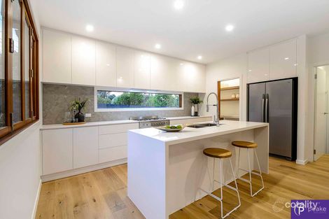 Property photo of 1 Hazeldene Court Berwick VIC 3806