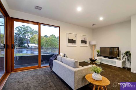 Property photo of 1 Hazeldene Court Berwick VIC 3806