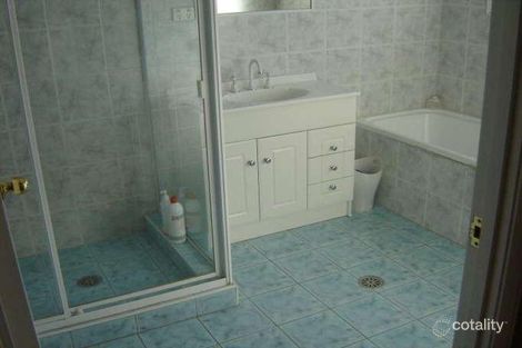 Property photo of 16 Allambie Road Edensor Park NSW 2176