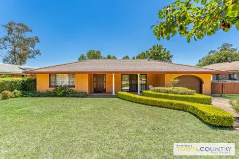 Property photo of 15 Dalton Drive Armidale NSW 2350