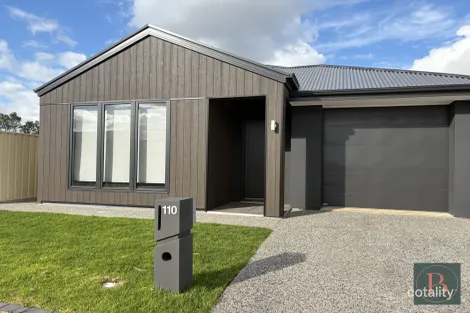 2/110 Chellaston Rd, Munno Para West, SA 5115