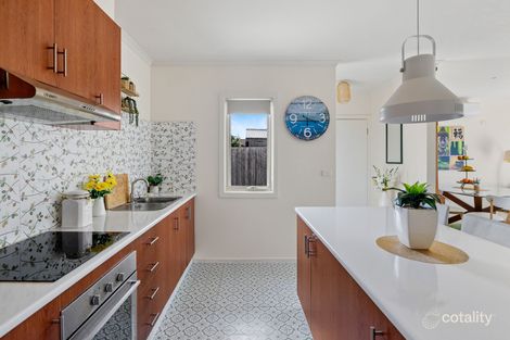 Property photo of 2/20 Centenary Crescent Werribee VIC 3030