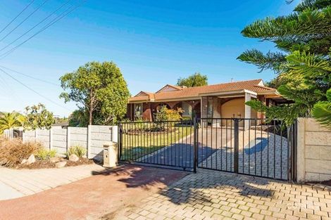 Property photo of 46 David Crescent Hillarys WA 6025