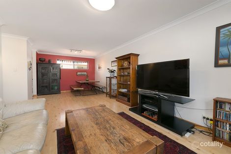 Property photo of 2/22 Princess Street Fairfield QLD 4103