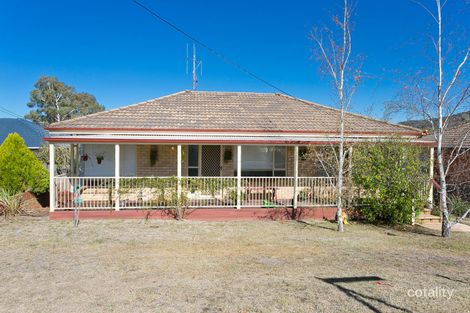 Property photo of 6 Wilgabar Way Karabar NSW 2620