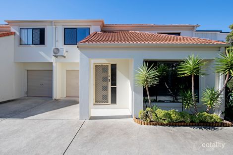 2/80 Pohlman St, Southport, QLD 4215